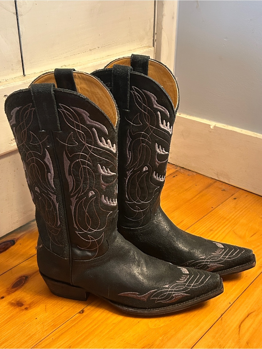 Old Gringo Black Cowboy Boots with Light Gray Embroidery